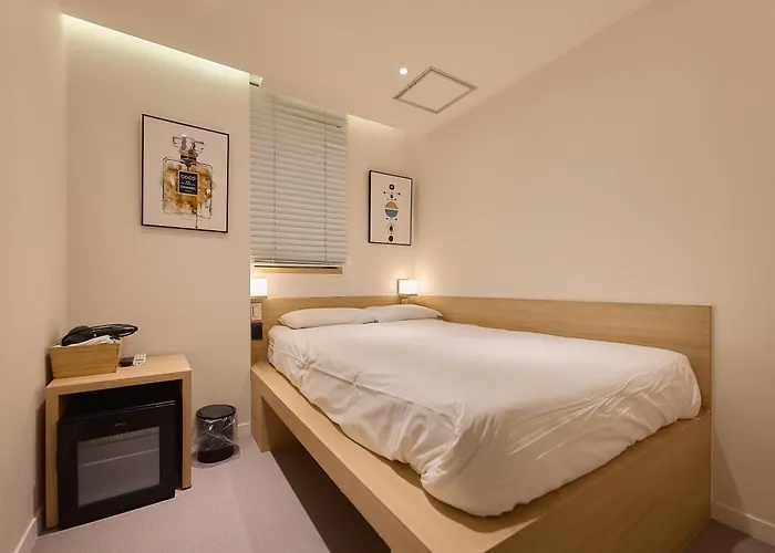 Artravel Myeongdong Hostel Seoul